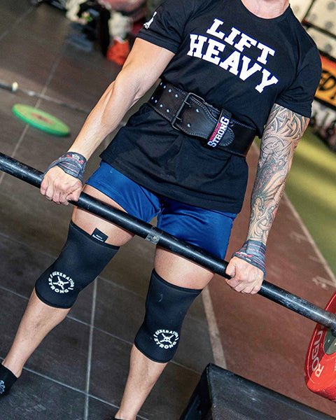 Figure 8 Lifting Straps